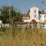 L'oree Du Bois Hotell