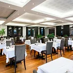 L'oree Du Bois Hotell 3*