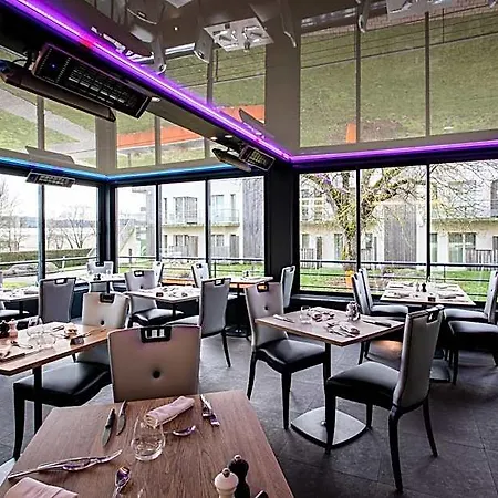 Hotel L'orée Du Bois 3*