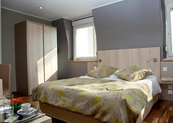 L'oree Du Bois Hotel 3*