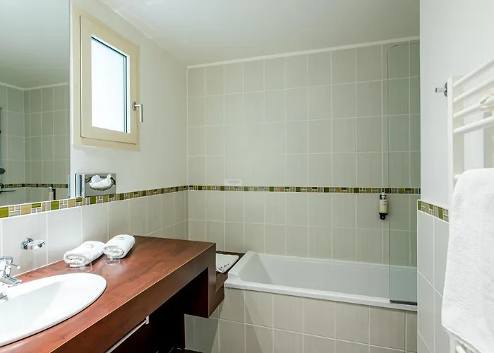 L'oree Du Bois Hotell Vittel