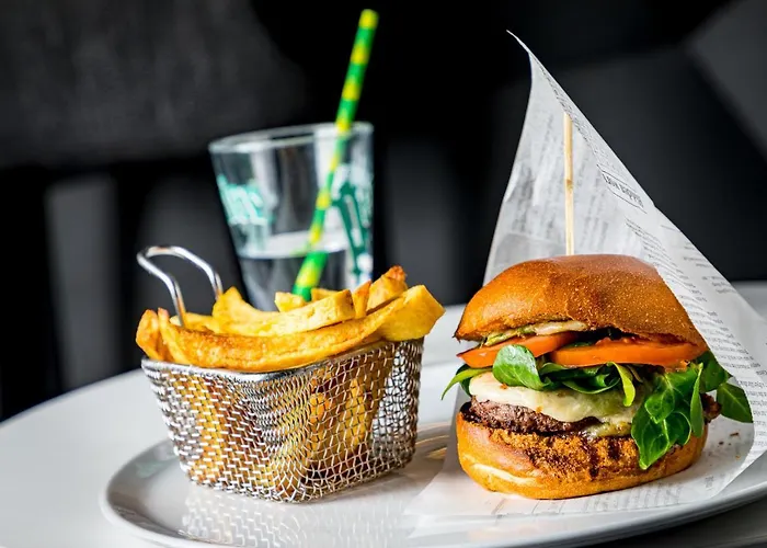 L'oree Du Bois Hotell Vittel