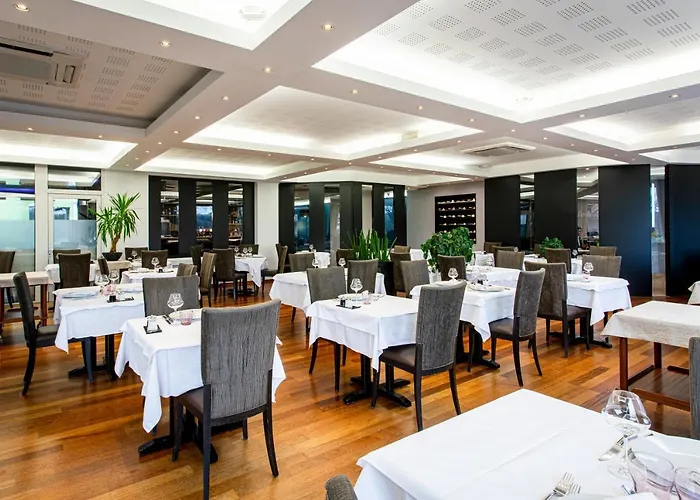 L'oree Du Bois Hotell 3*